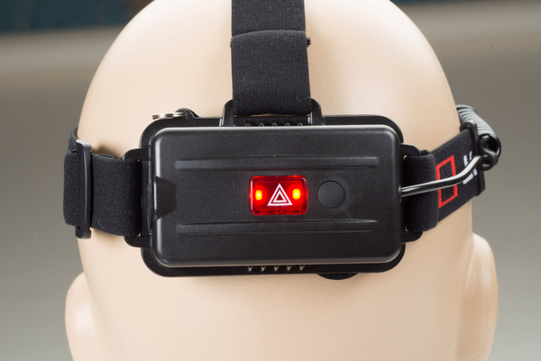 Latarka LED 380 lumenów - czołówka LED zoom CAT CT4205
